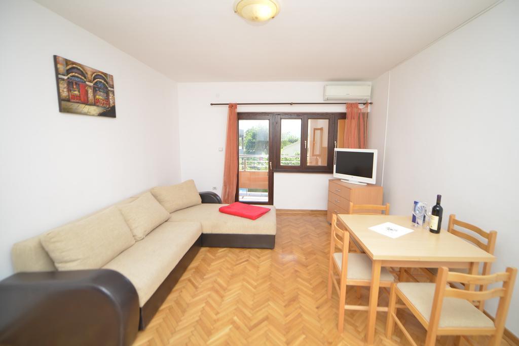 Apartments Villa Illyrik Risan Exterior photo